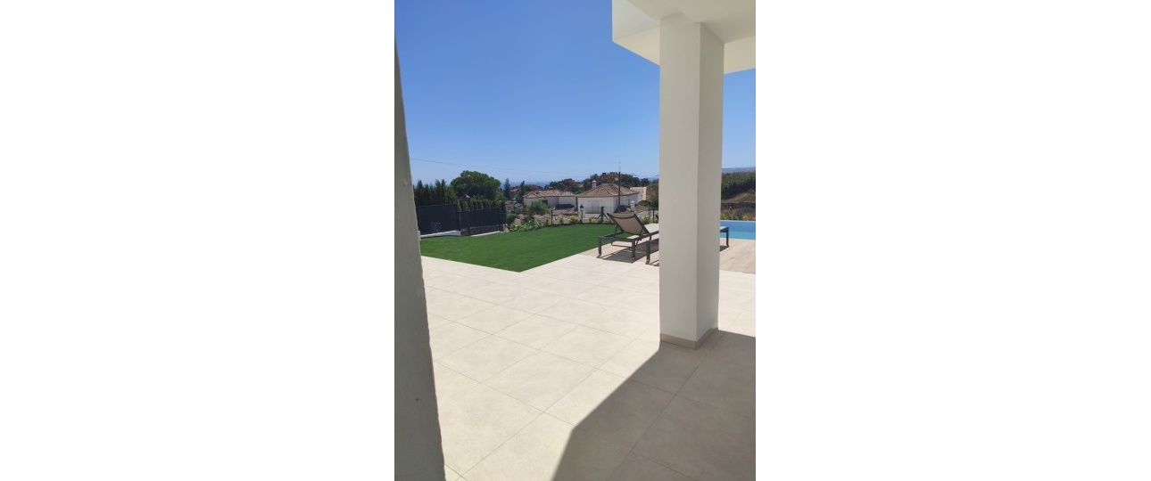 Resale - Villa - Estepona - Estepona Centro