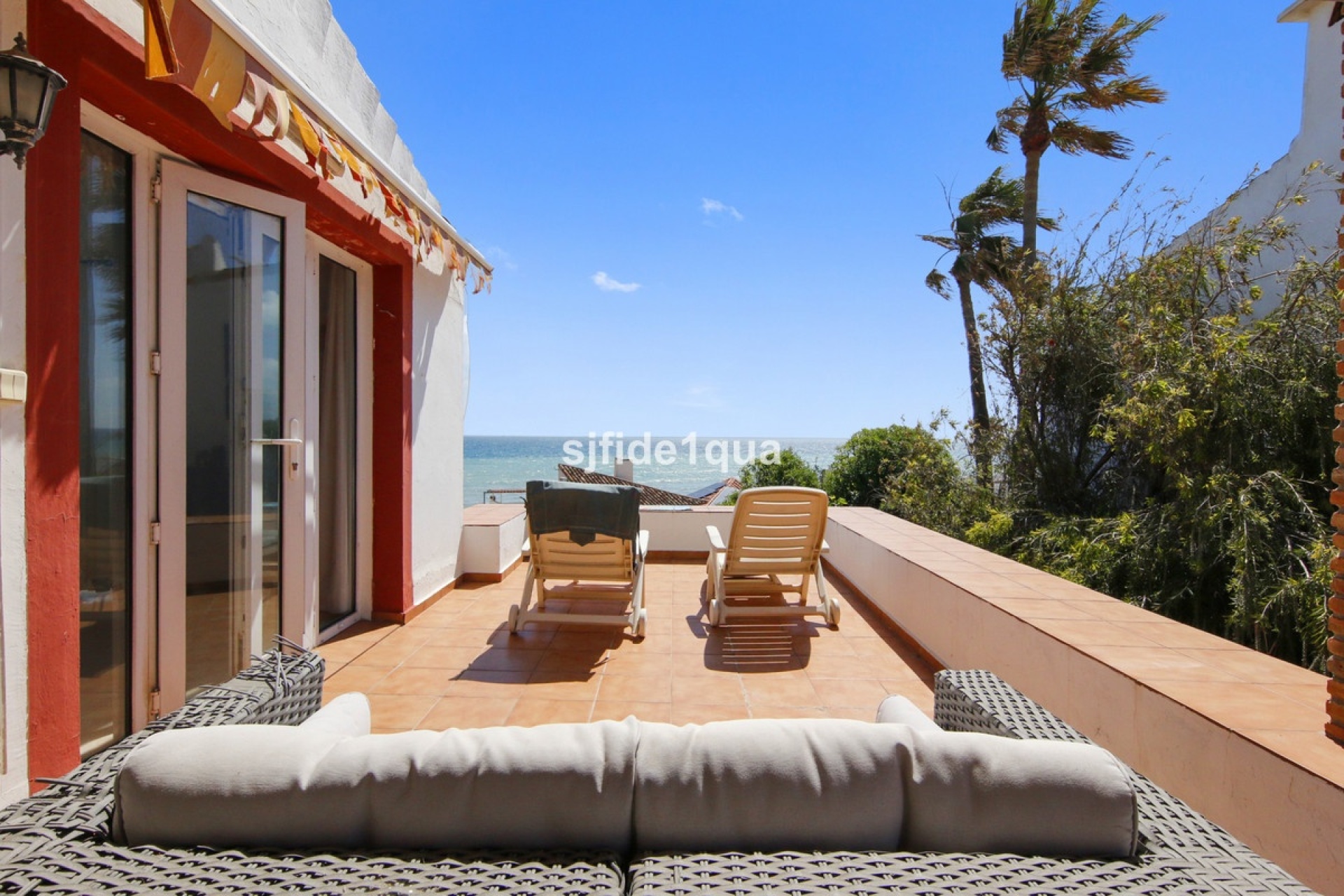 Resale - Villa - Estepona - Estepona Centro