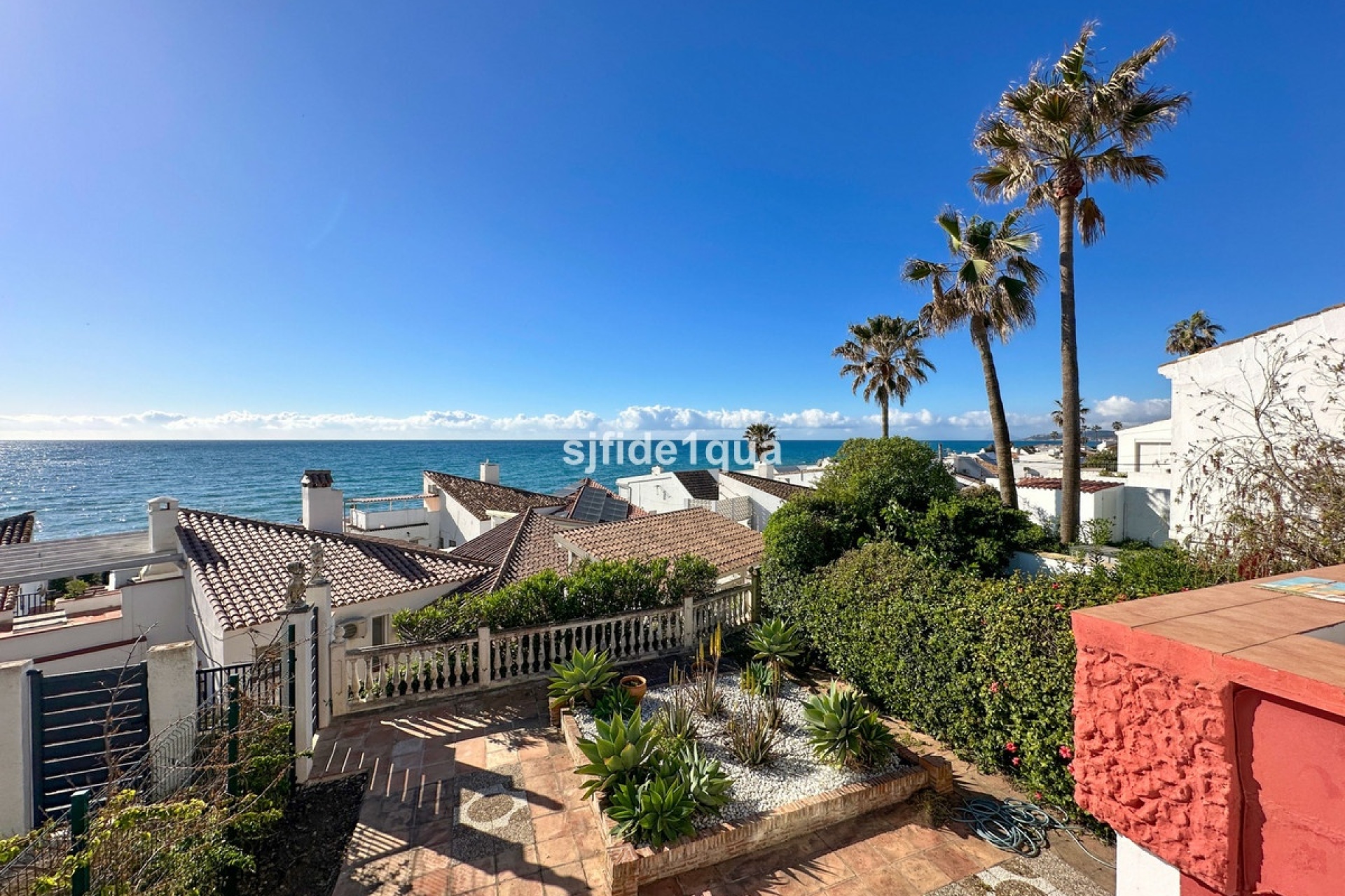 Resale - Villa - Estepona - Estepona Centro
