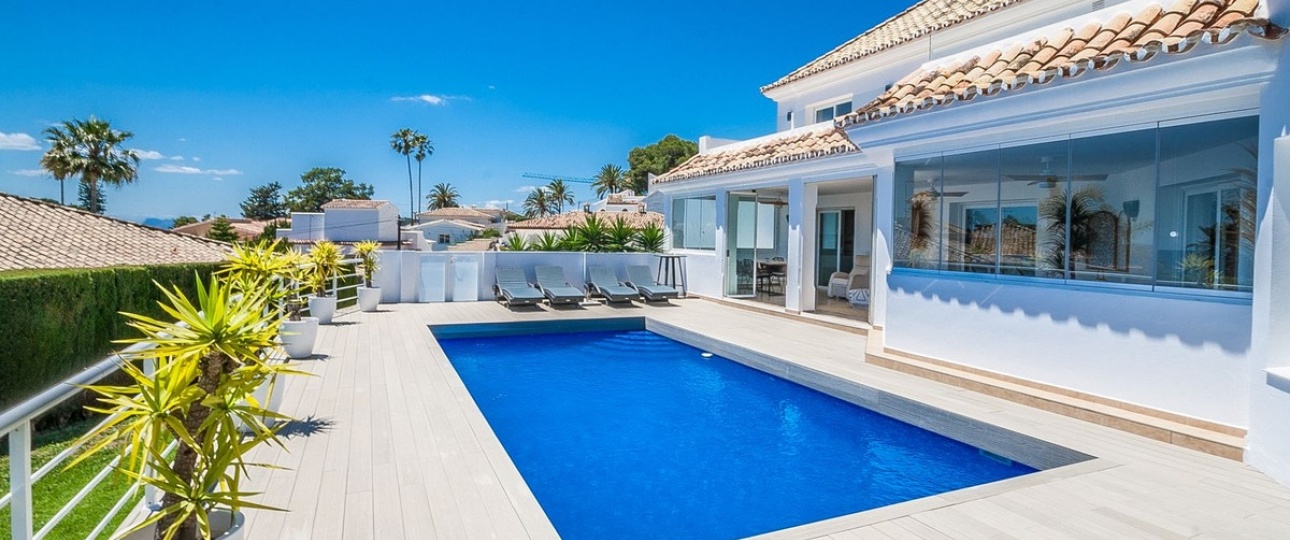 Resale - Villa - Estepona - Estepona Centro