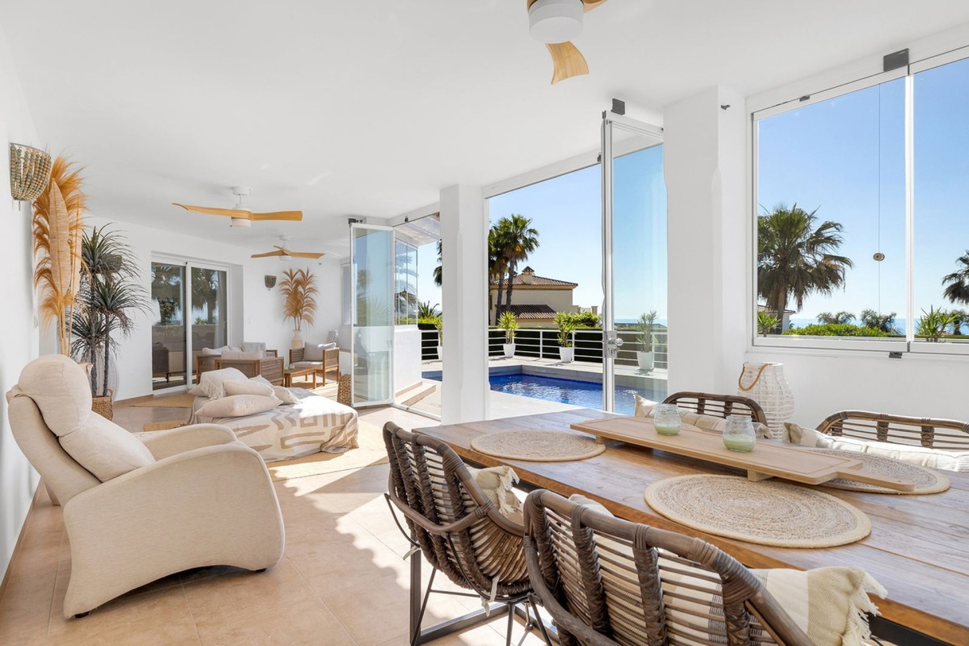 Resale - Villa - Estepona - Estepona Centro