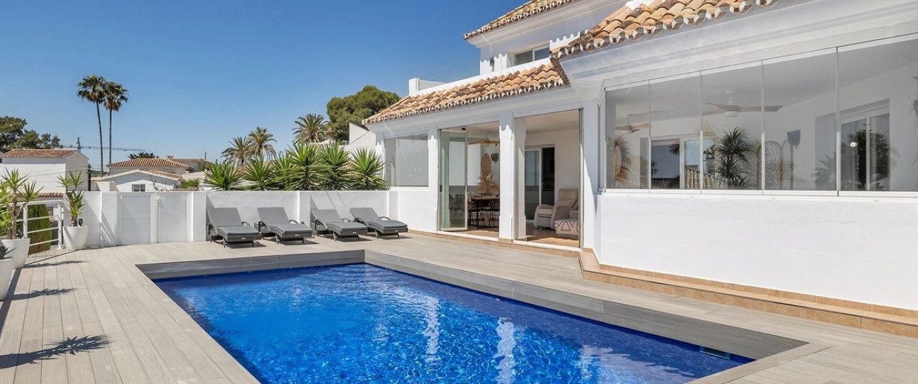 Resale - Villa - Estepona - Estepona Centro