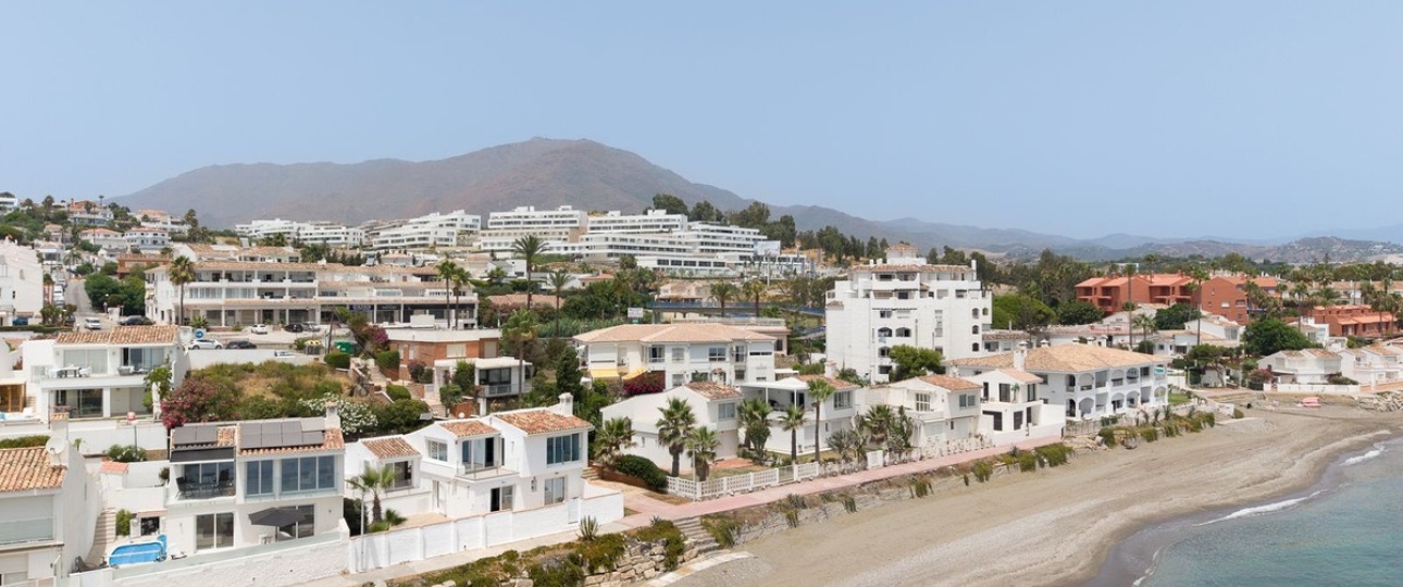 Resale - Villa - Estepona - Estepona Centro