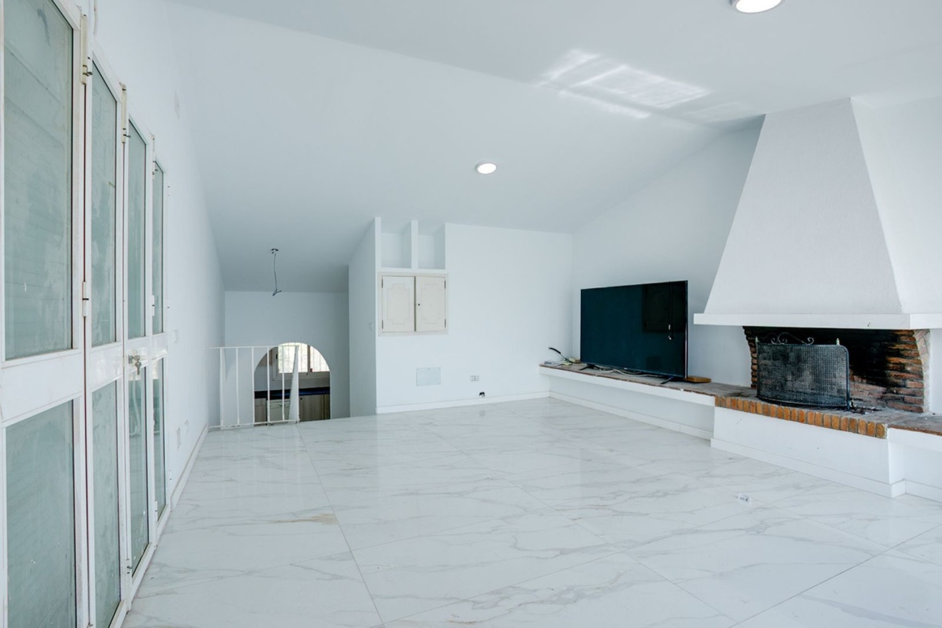 Resale - Villa - Estepona - Estepona Centro