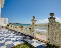 Resale - Villa - Estepona - Estepona Centro