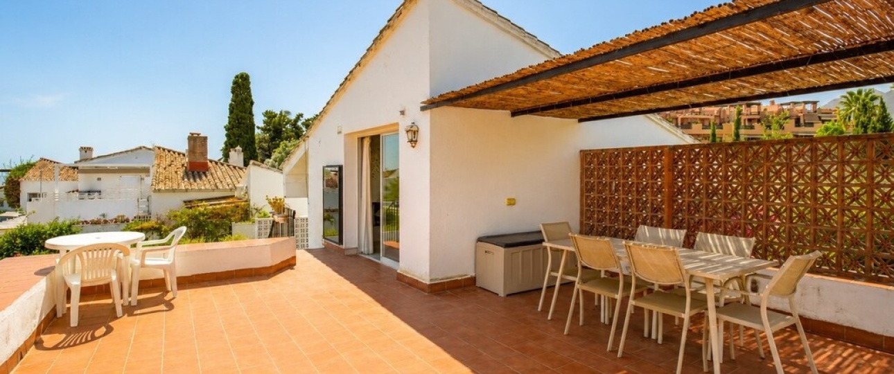 Resale - Villa - Estepona - Estepona Centro