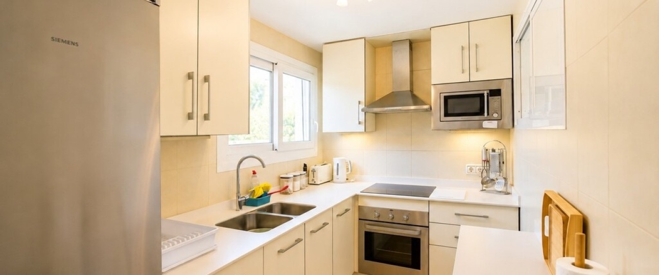 Resale - Villa - Estepona - Estepona Centro