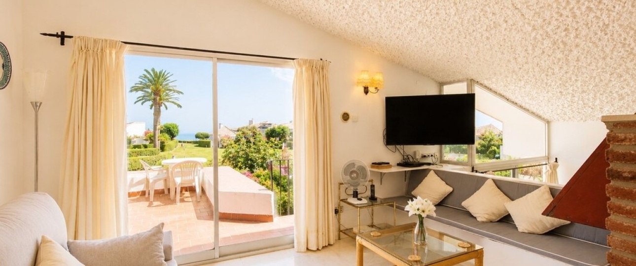 Resale - Villa - Estepona - Estepona Centro
