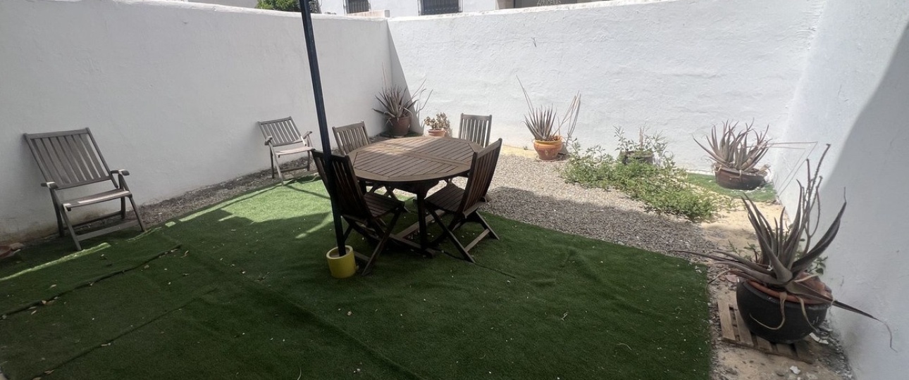Resale - Villa - Estepona - Estepona Centro