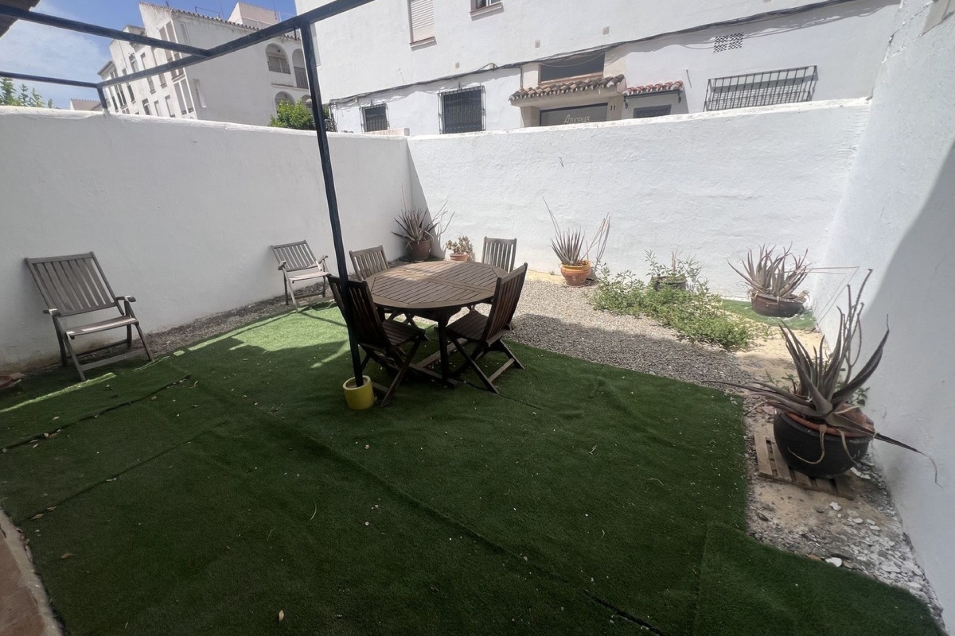Resale - Villa - Estepona - Estepona Centro