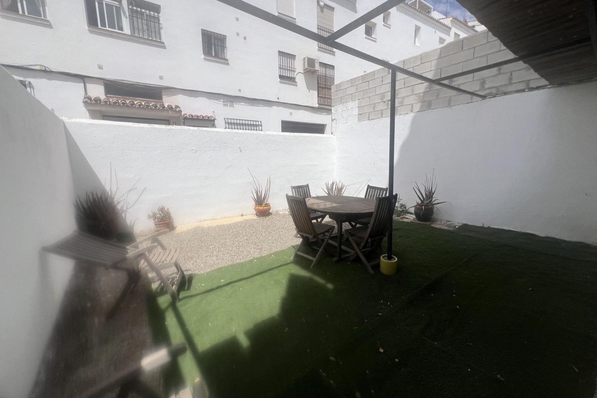 Resale - Villa - Estepona - Estepona Centro