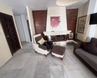 Resale - Villa - Estepona - Estepona Centro