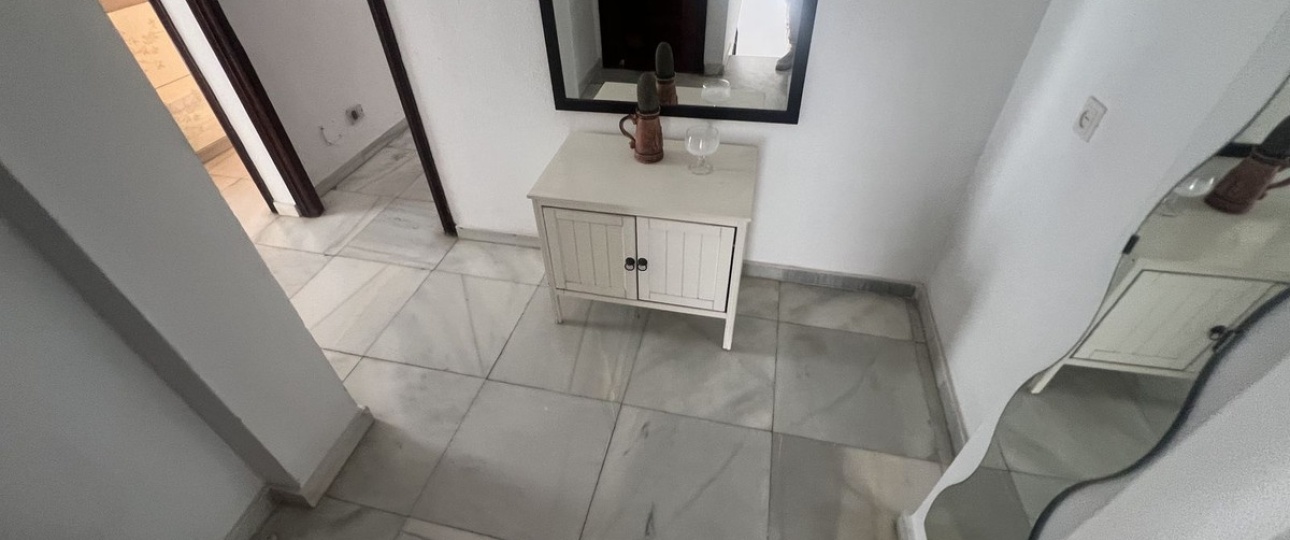 Resale - Villa - Estepona - Estepona Centro