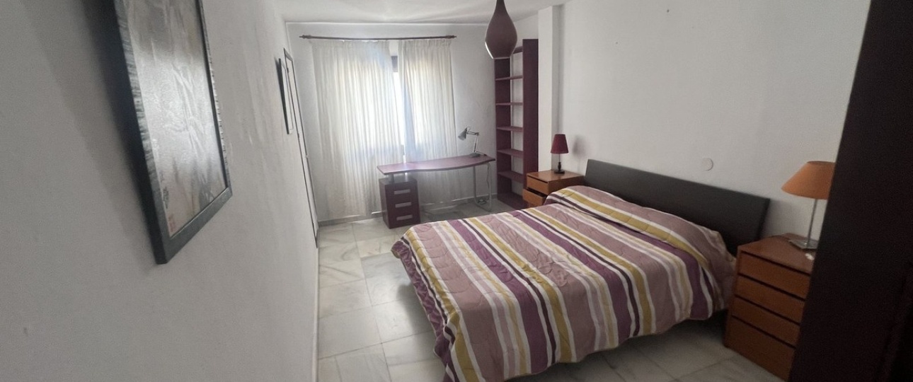 Resale - Villa - Estepona - Estepona Centro