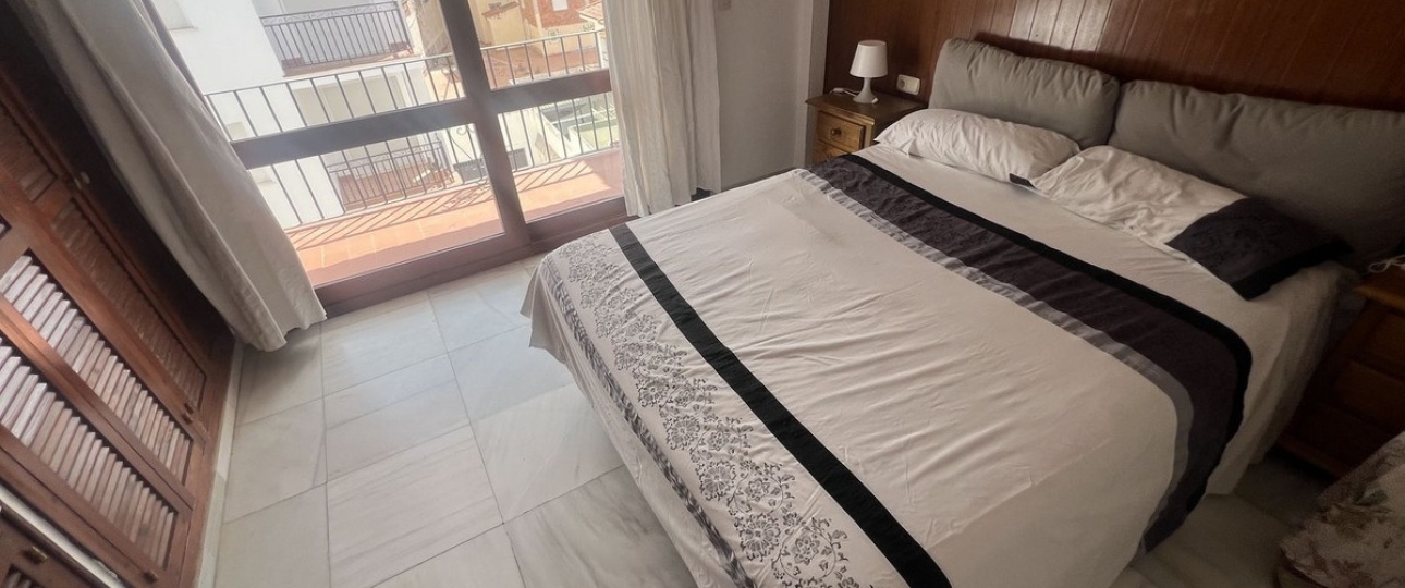 Resale - Villa - Estepona - Estepona Centro