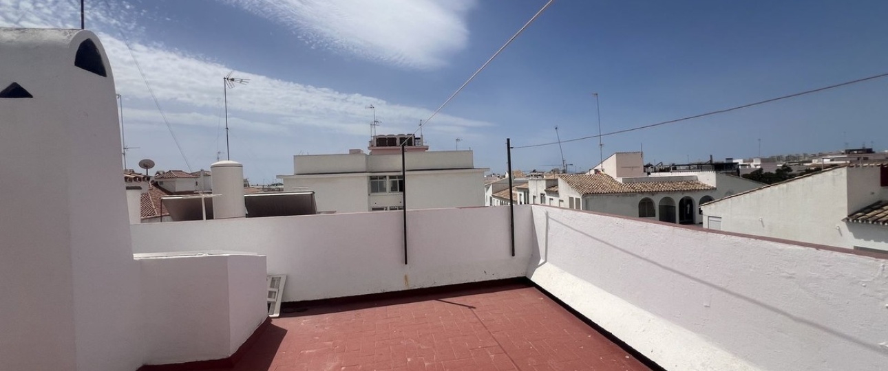 Resale - Villa - Estepona - Estepona Centro