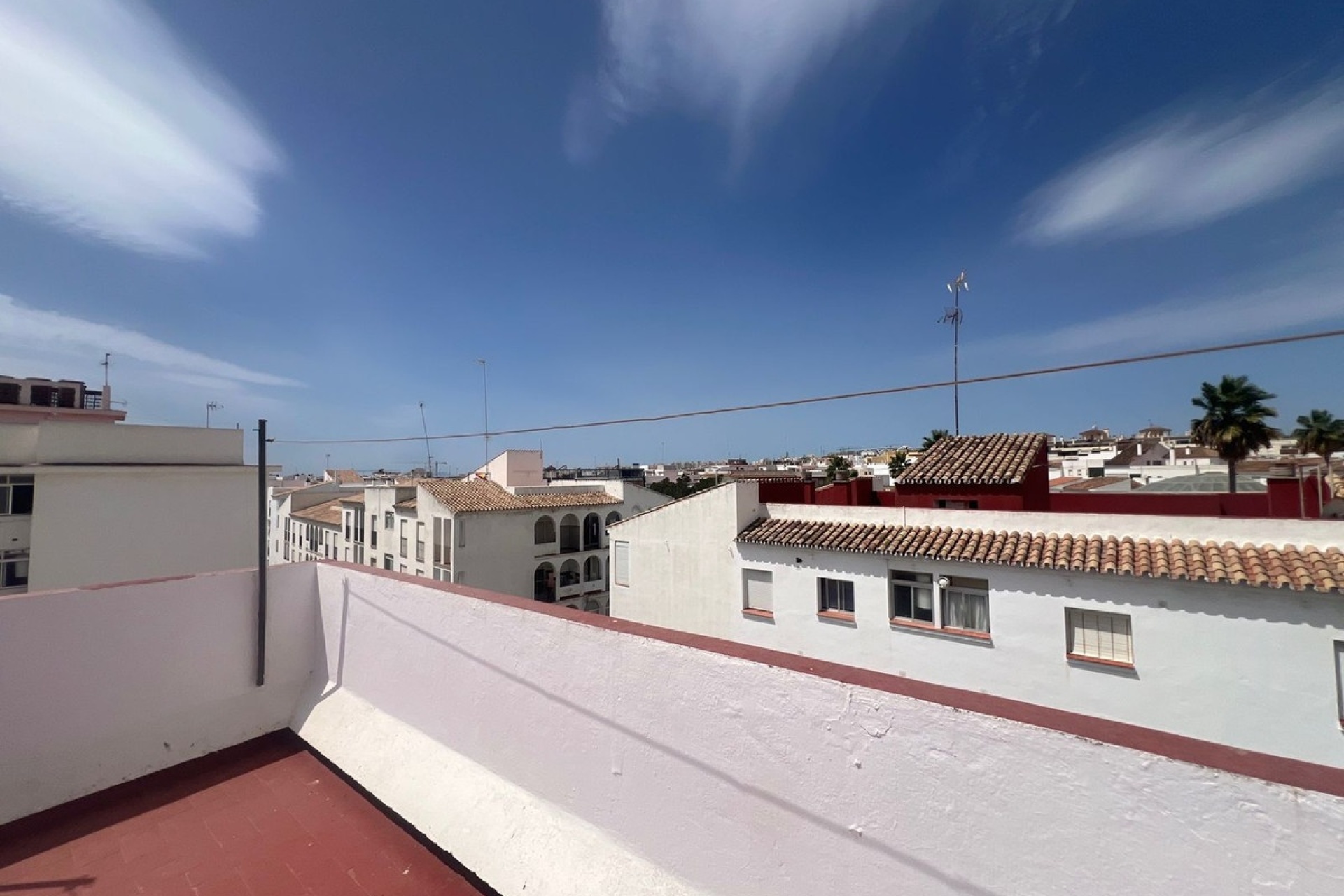 Resale - Villa - Estepona - Estepona Centro