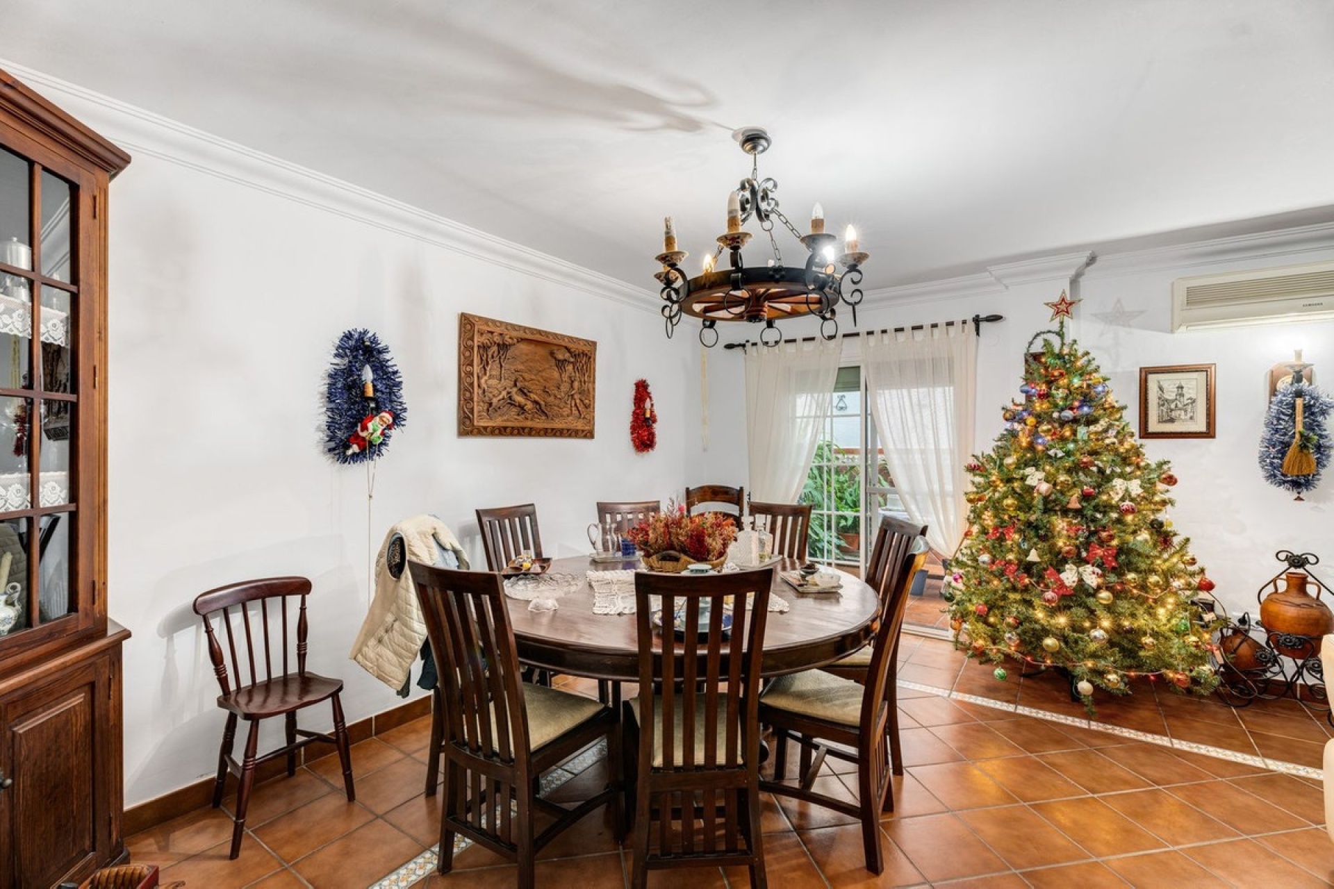 Resale - Villa - Estepona - Estepona Centro