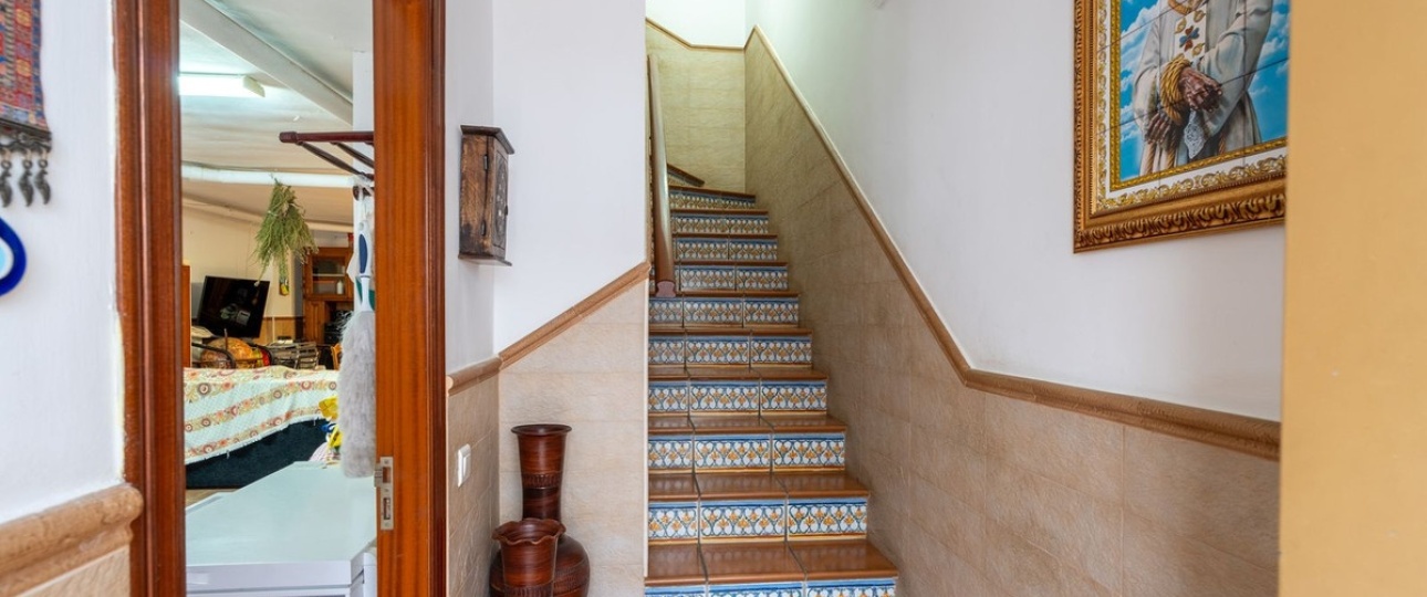 Resale - Villa - Estepona - Estepona Centro