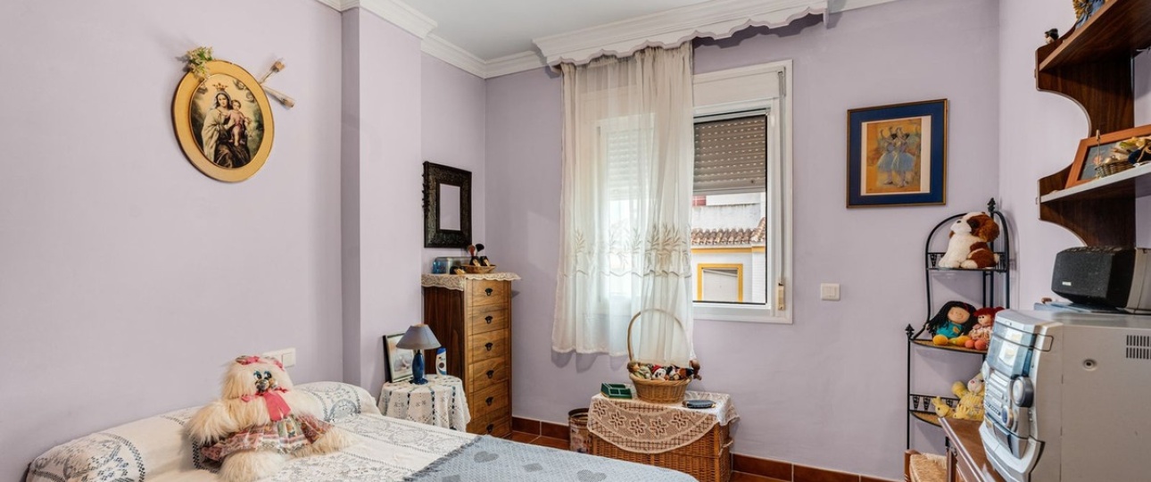 Resale - Villa - Estepona - Estepona Centro