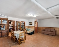 Resale - Villa - Estepona - Estepona Centro