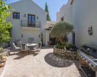 Resale - Villa - Estepona - Estepona Centro
