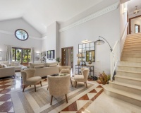 Resale - Villa - Estepona - Estepona Centro