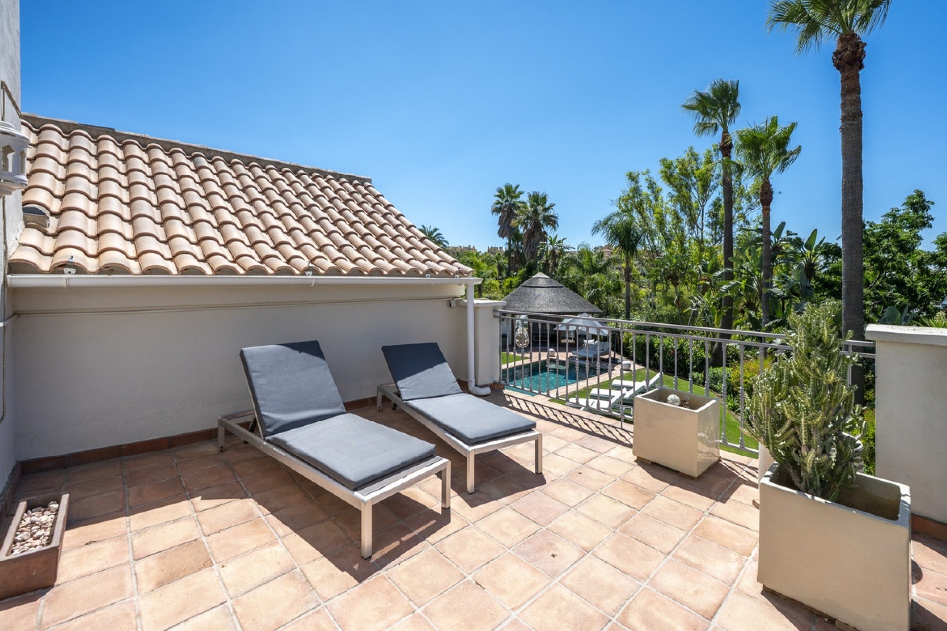Resale - Villa - Estepona - Estepona Centro