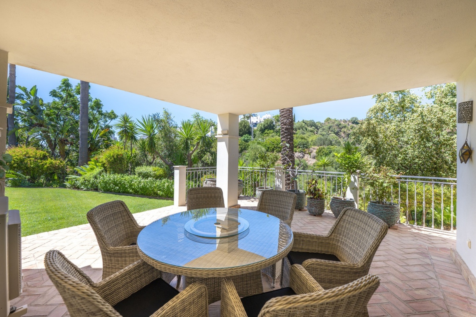 Resale - Villa - Estepona - Estepona Centro