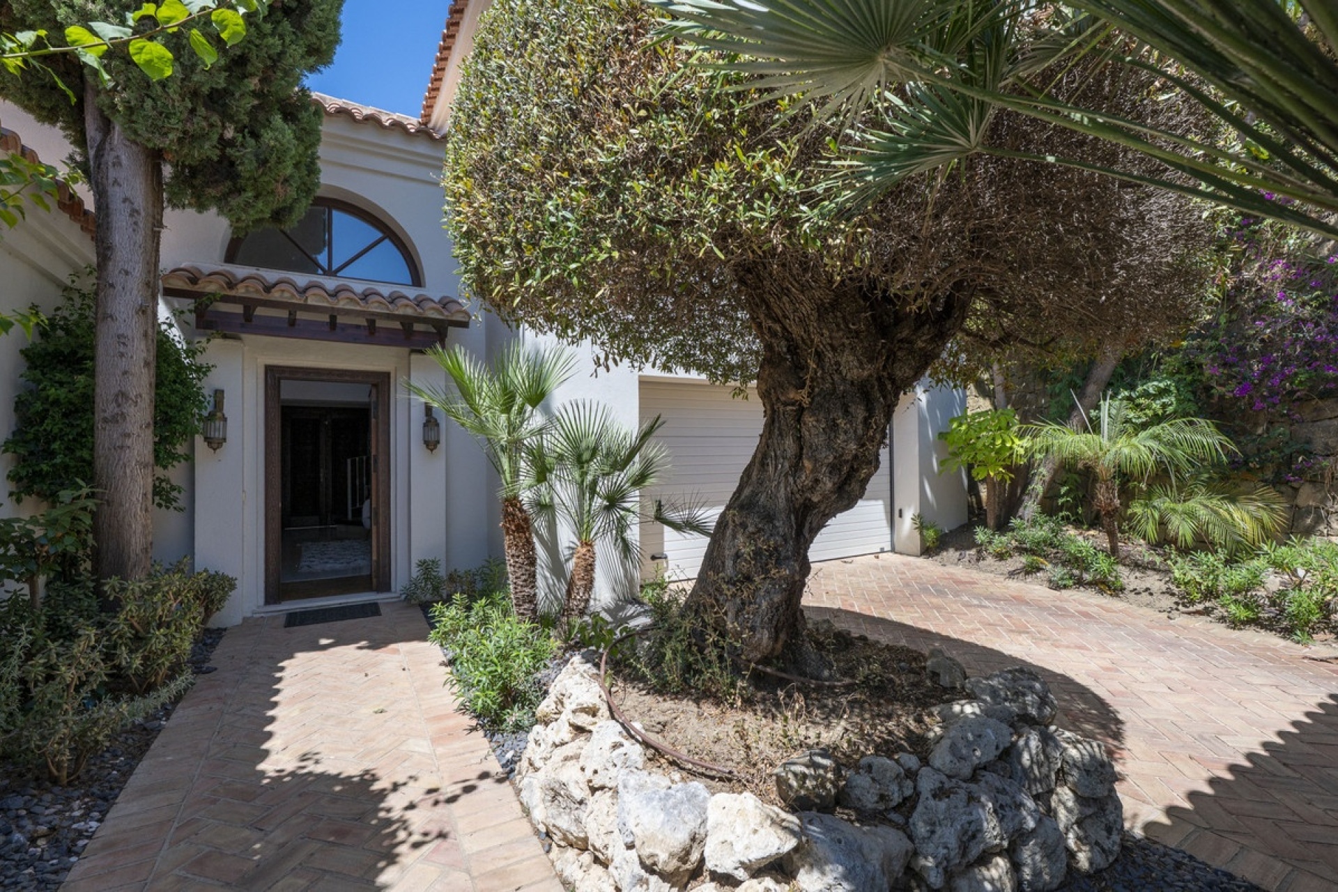 Resale - Villa - Estepona - Estepona Centro