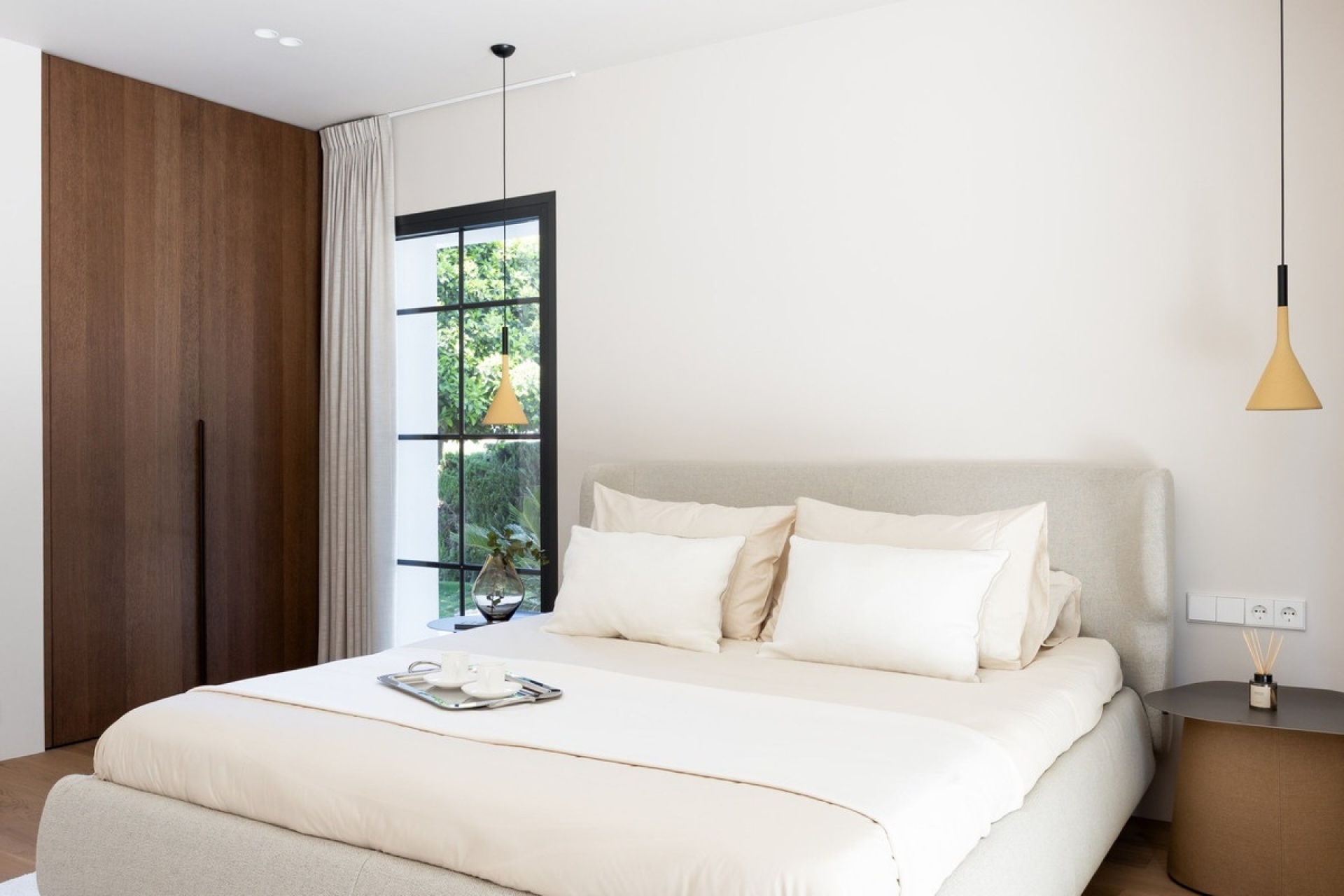 Resale - Villa - Estepona - Estepona Centro