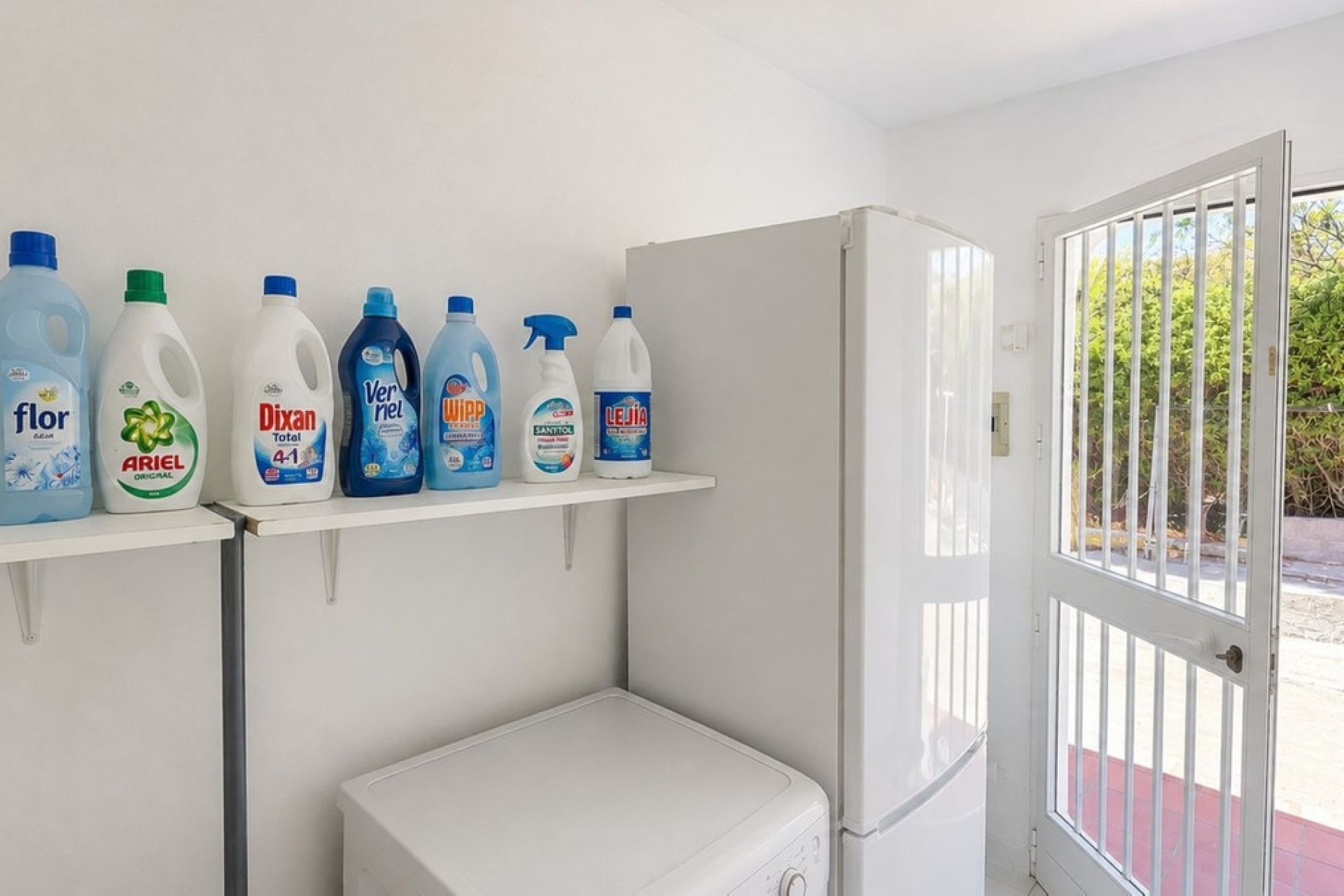 Resale - Villa - Estepona - Estepona Centro