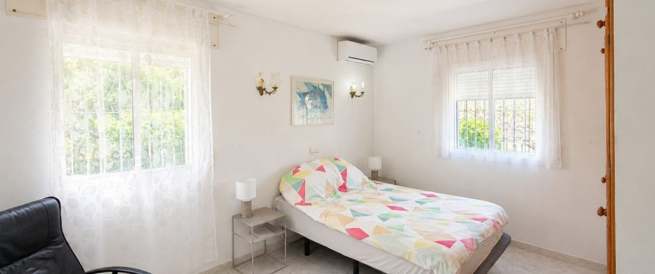 Resale - Villa - Estepona - Estepona Centro