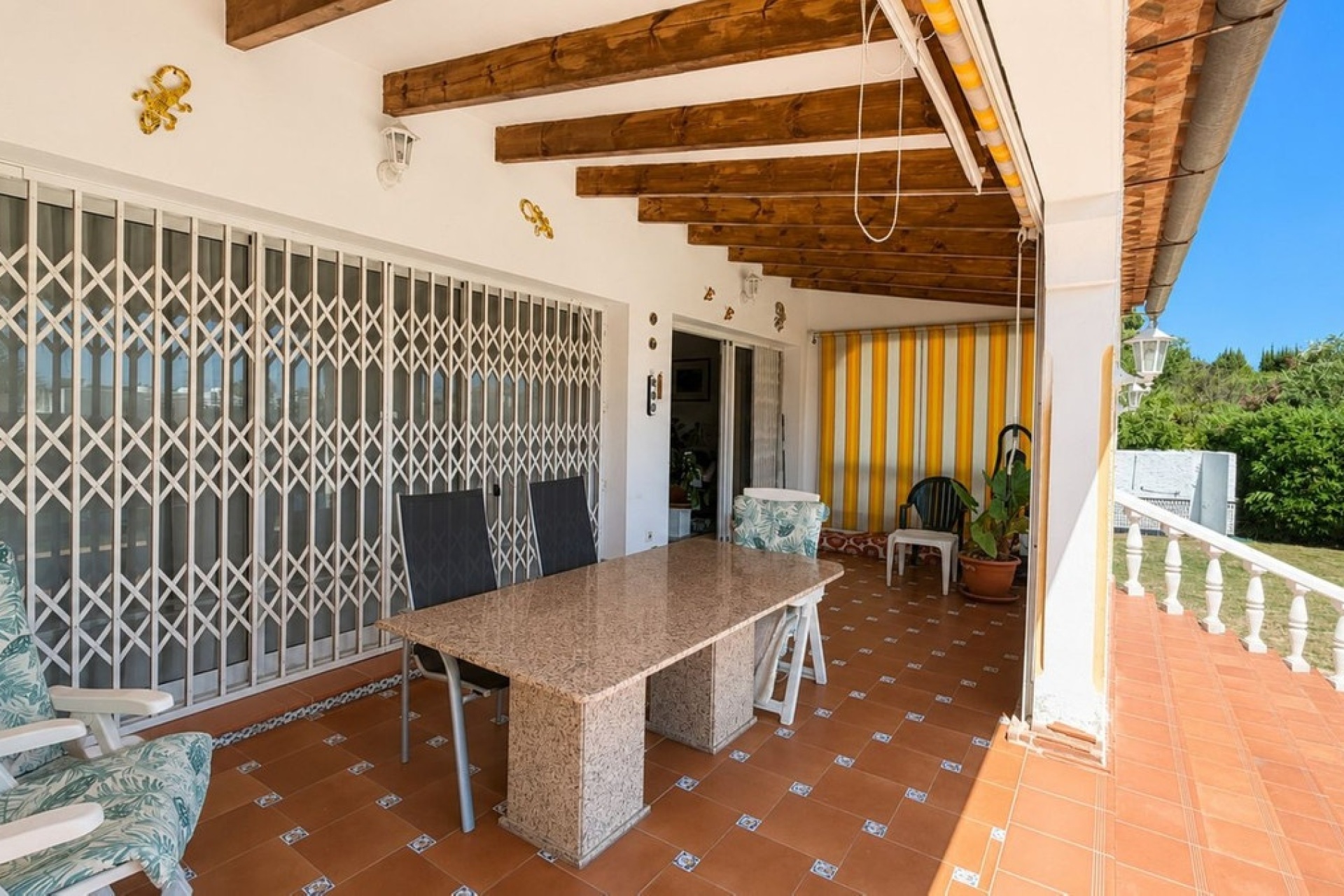 Resale - Villa - Estepona - Estepona Centro