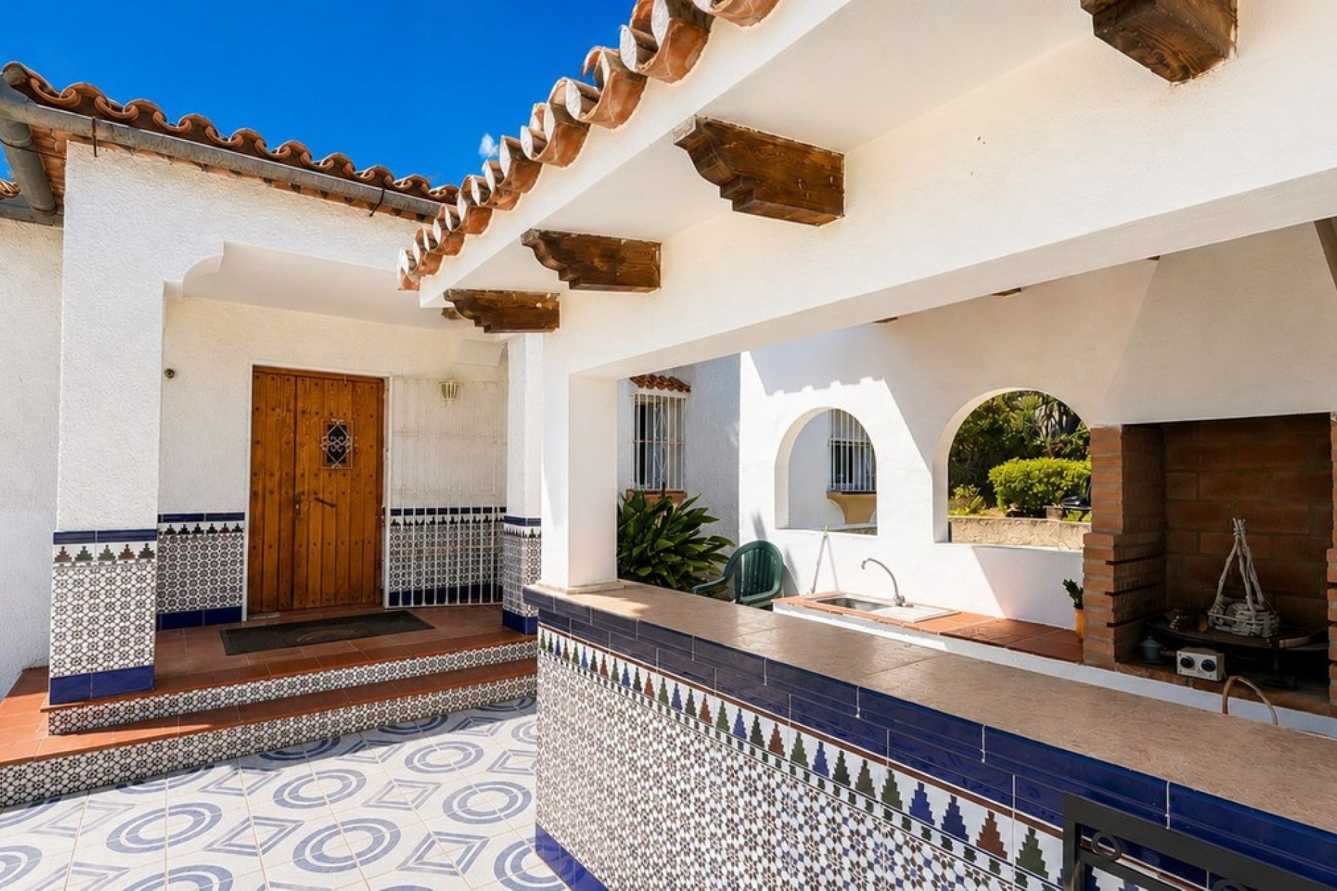 Resale - Villa - Estepona - Estepona Centro