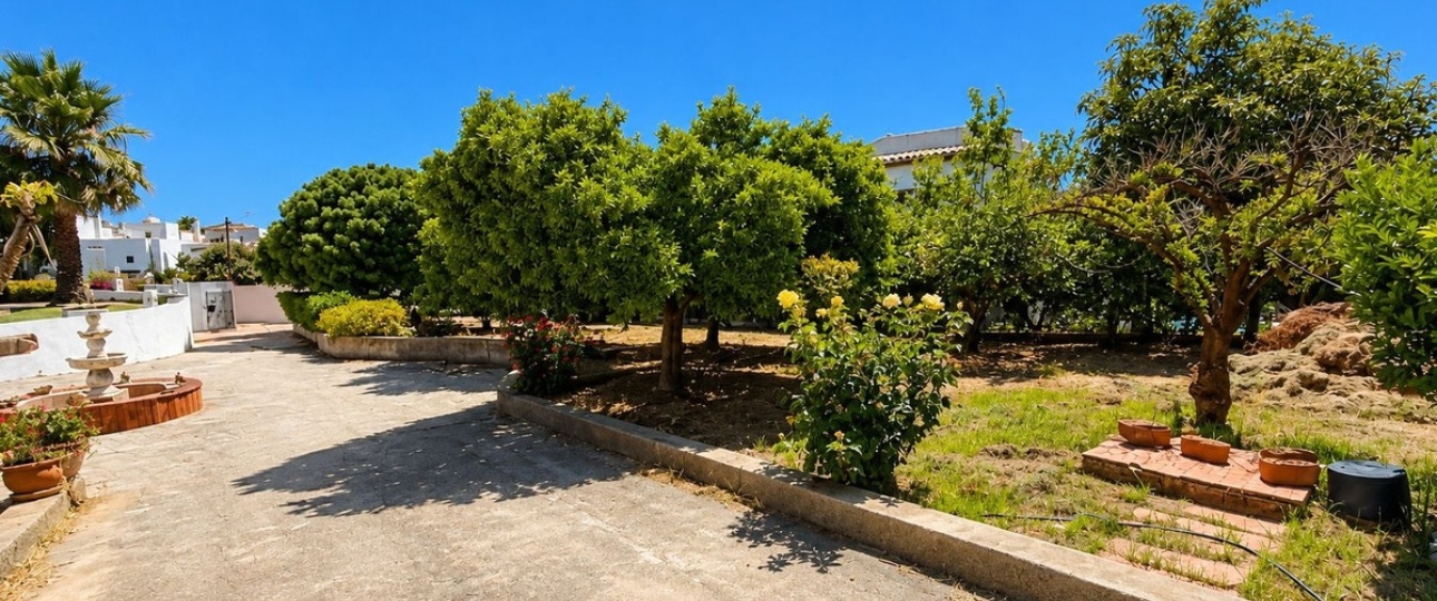 Resale - Villa - Estepona - Estepona Centro