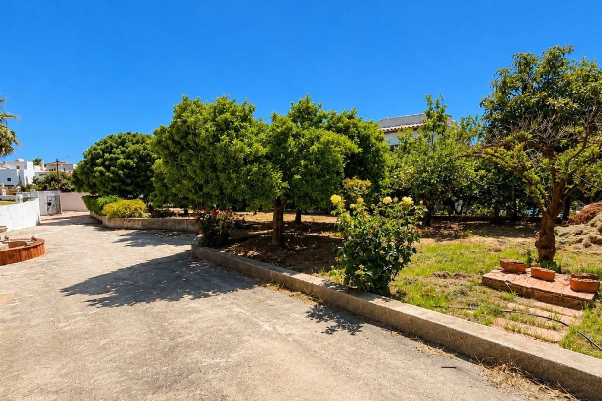 Resale - Villa - Estepona - Estepona Centro