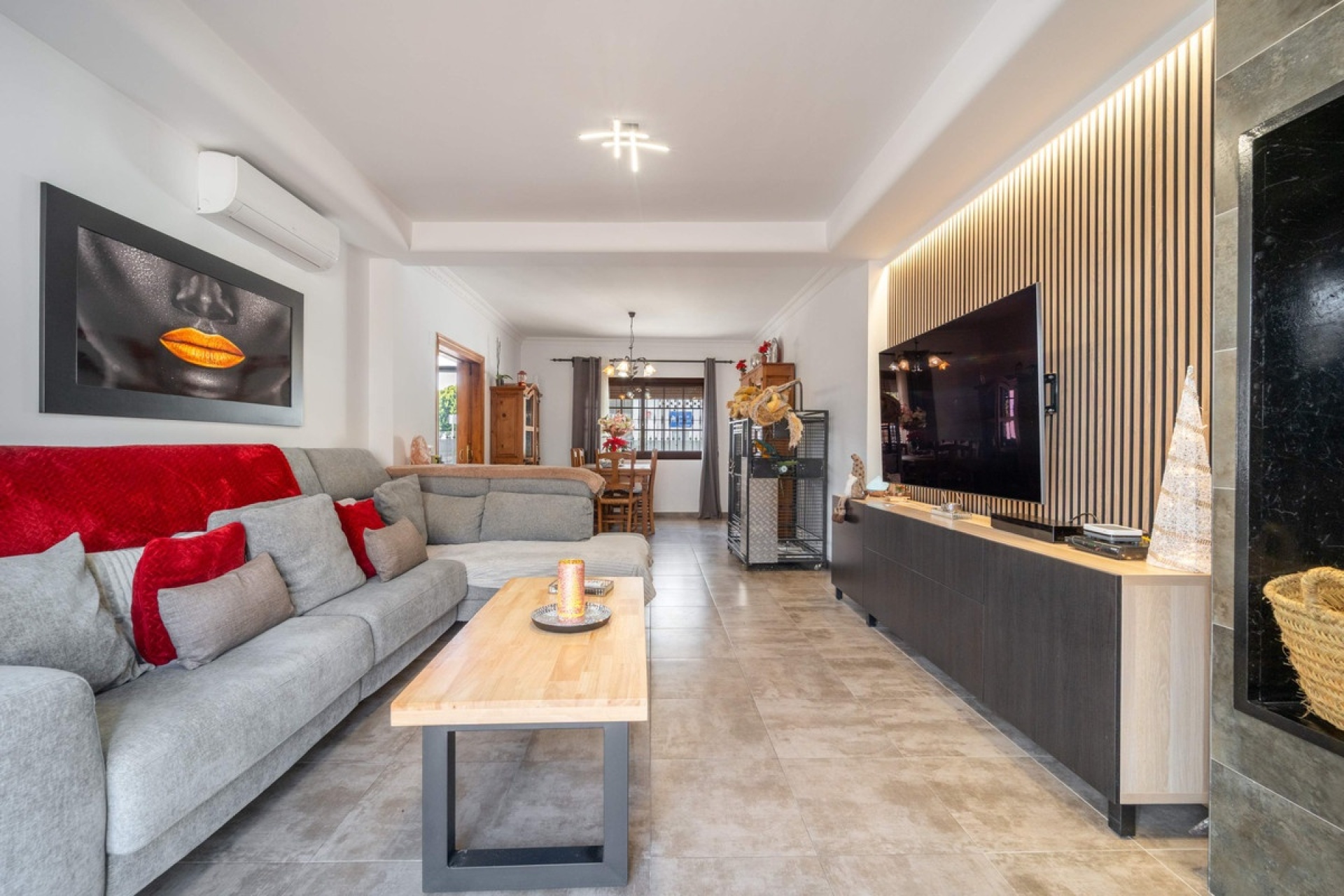 Resale - Villa - Estepona - Estepona Centro