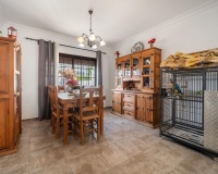 Resale - Villa - Estepona - Estepona Centro