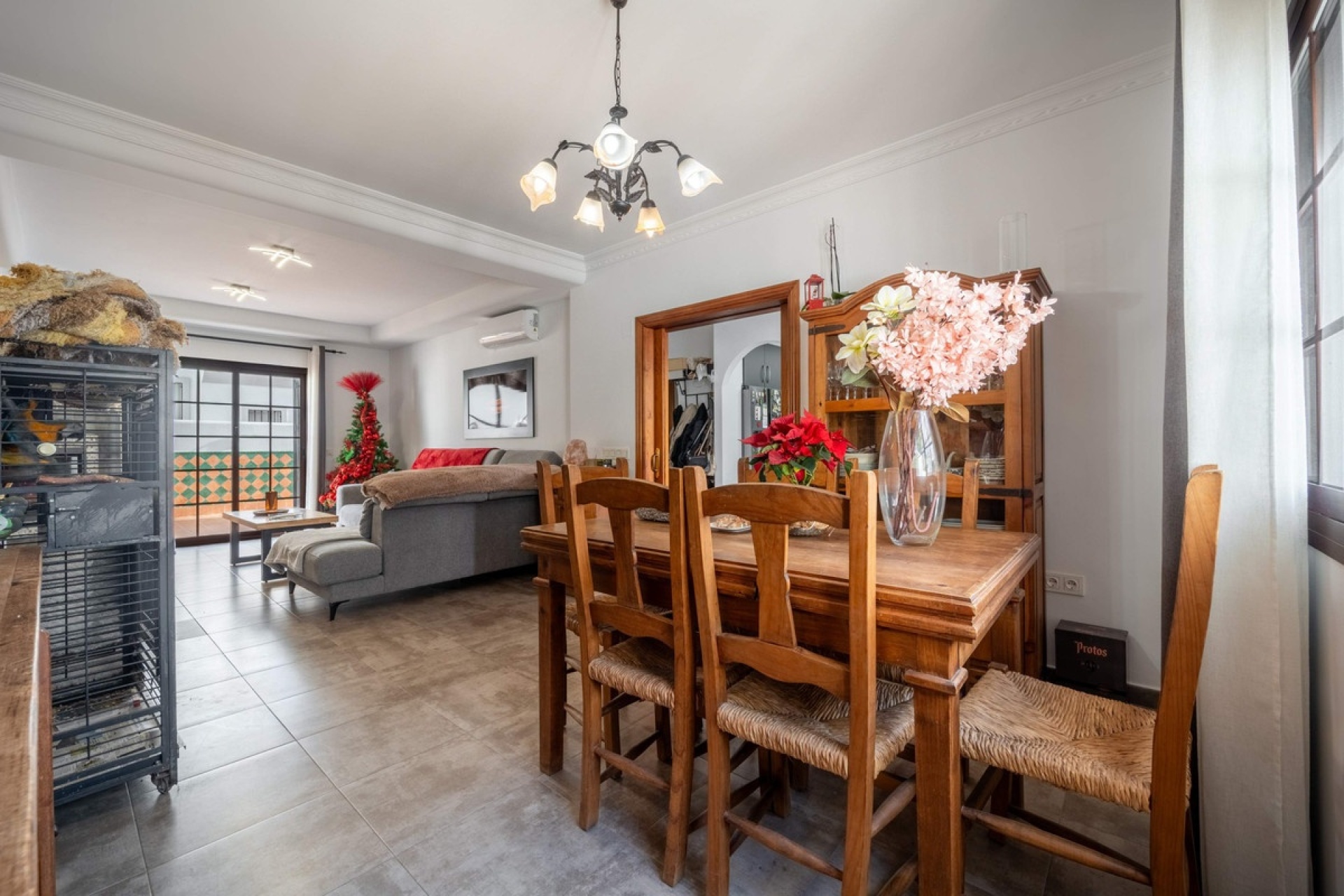 Resale - Villa - Estepona - Estepona Centro