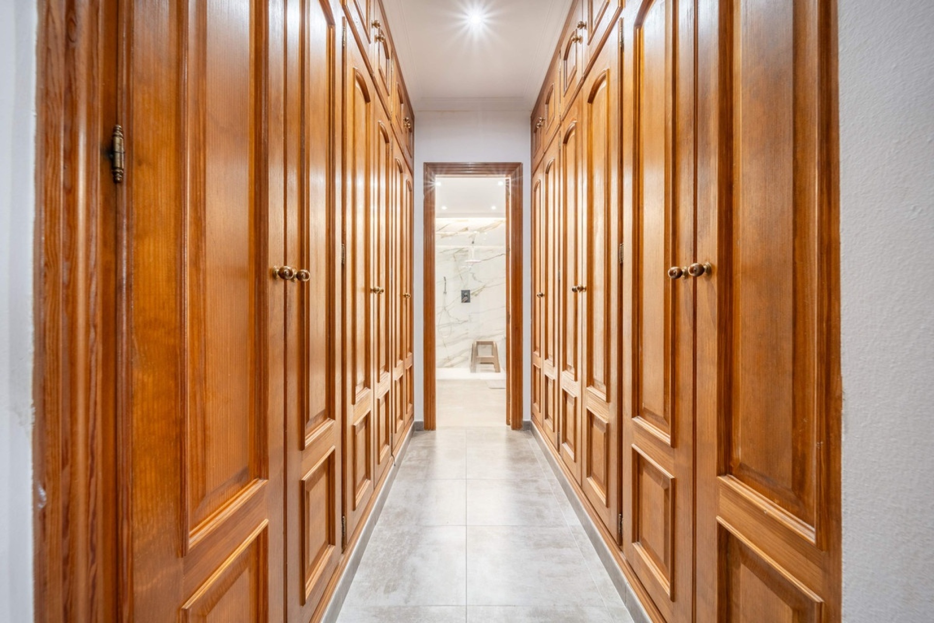 Resale - Villa - Estepona - Estepona Centro