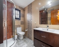 Resale - Villa - Estepona - Estepona Centro