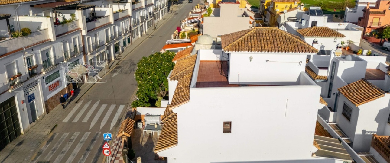 Resale - Villa - Estepona - Estepona Centro