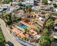 Resale - Villa - Estepona - Estepona Centro