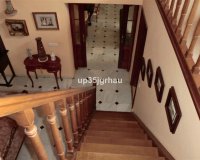 Resale - Villa - Estepona - Estepona Centro