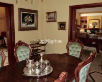 Resale - Villa - Estepona - Estepona Centro