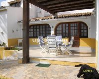 Resale - Villa - Estepona - Estepona Centro