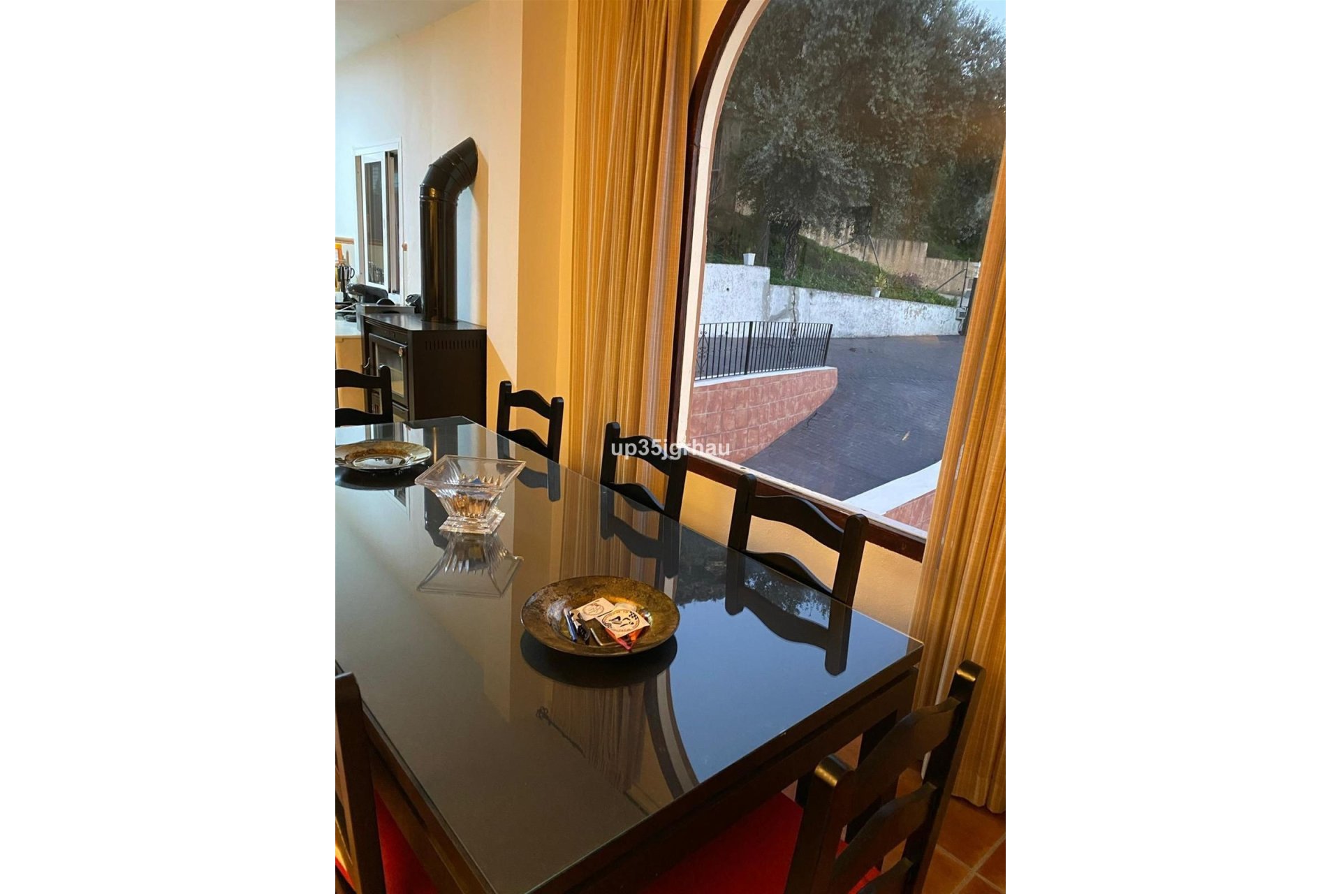 Resale - Villa - Estepona - Estepona Centro