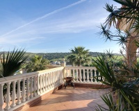Resale - Villa - Estepona - Estepona Centro