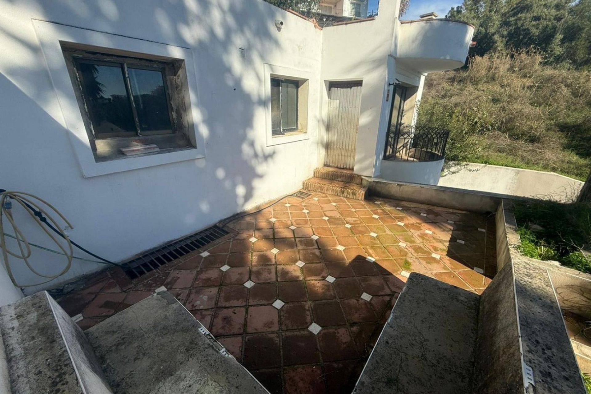 Resale - Villa - Estepona - Estepona Centro